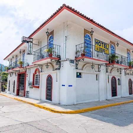 Hotel Isis Zihuatanejo Extérieur photo
