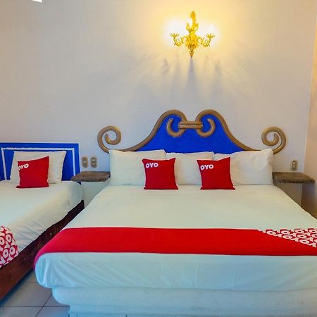 Hotel Isis Zihuatanejo Extérieur photo