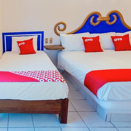 Hotel Isis Zihuatanejo Extérieur photo