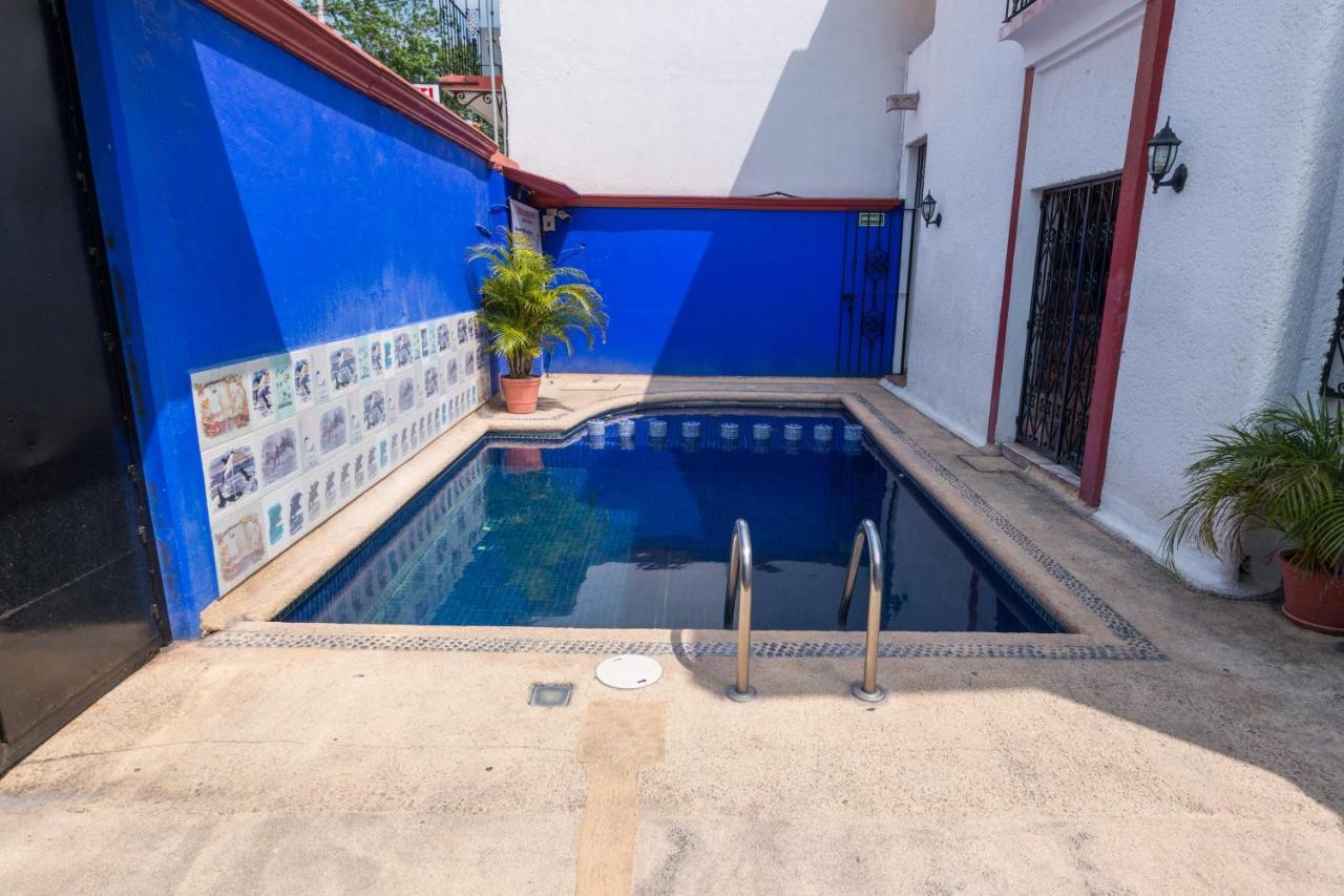 Hotel Isis Zihuatanejo Extérieur photo