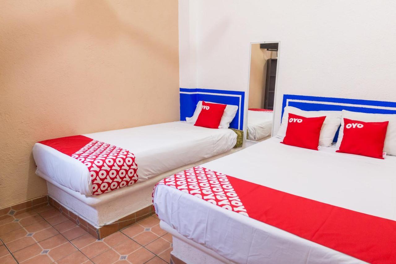 Hotel Isis Zihuatanejo Extérieur photo