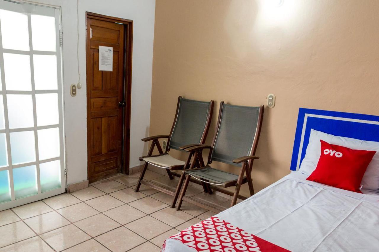 Hotel Isis Zihuatanejo Extérieur photo
