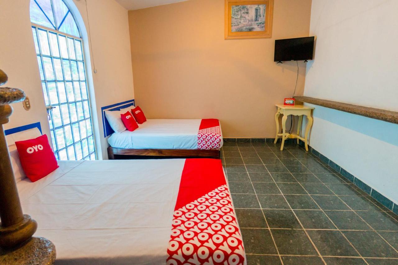 Hotel Isis Zihuatanejo Extérieur photo