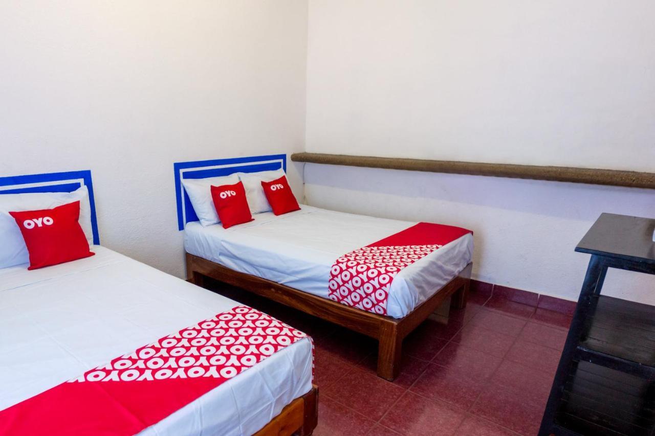 Hotel Isis Zihuatanejo Extérieur photo