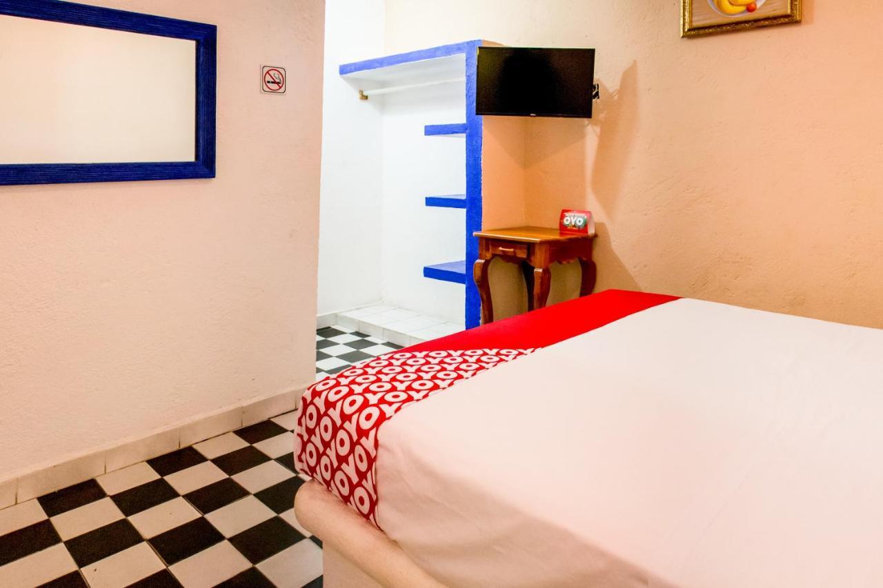 Hotel Isis Zihuatanejo Extérieur photo
