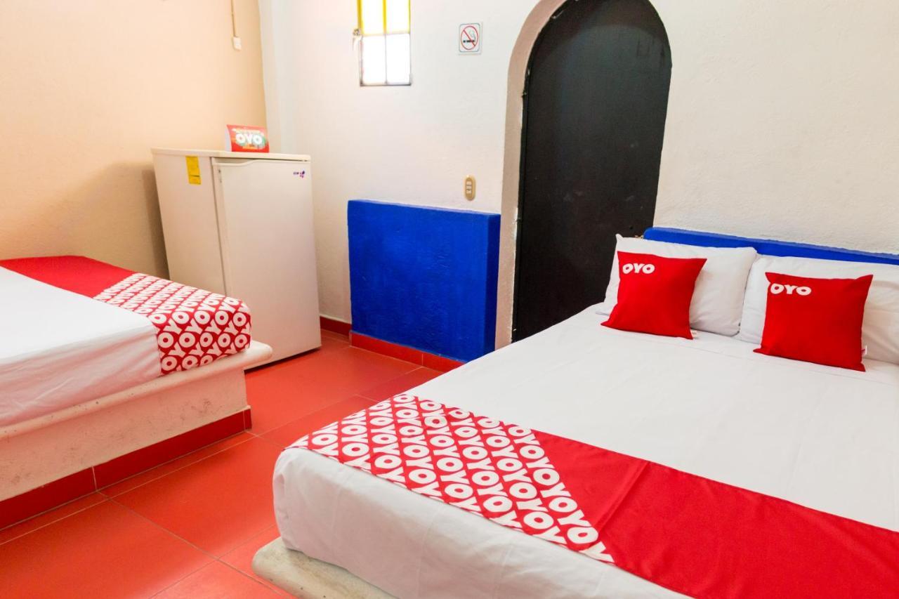Hotel Isis Zihuatanejo Extérieur photo
