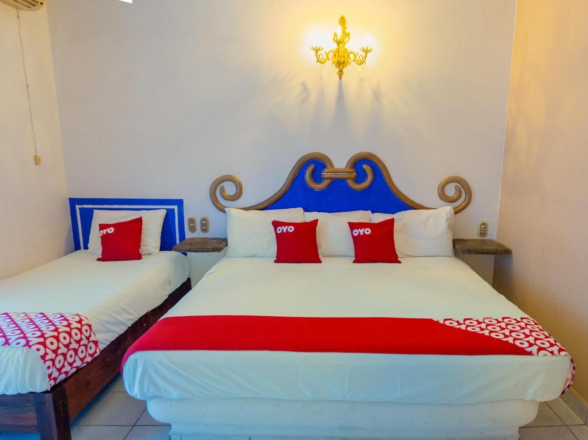 Hotel Isis Zihuatanejo Extérieur photo